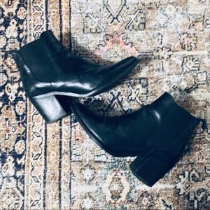 Steve Madden Heeled Chelsea Bootie